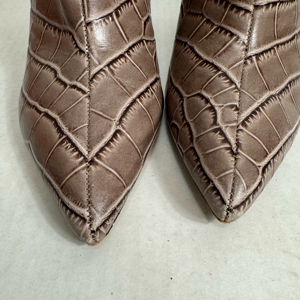 Marc Fisher Urmi Pointed Toe Bootie Crocodile - image 6